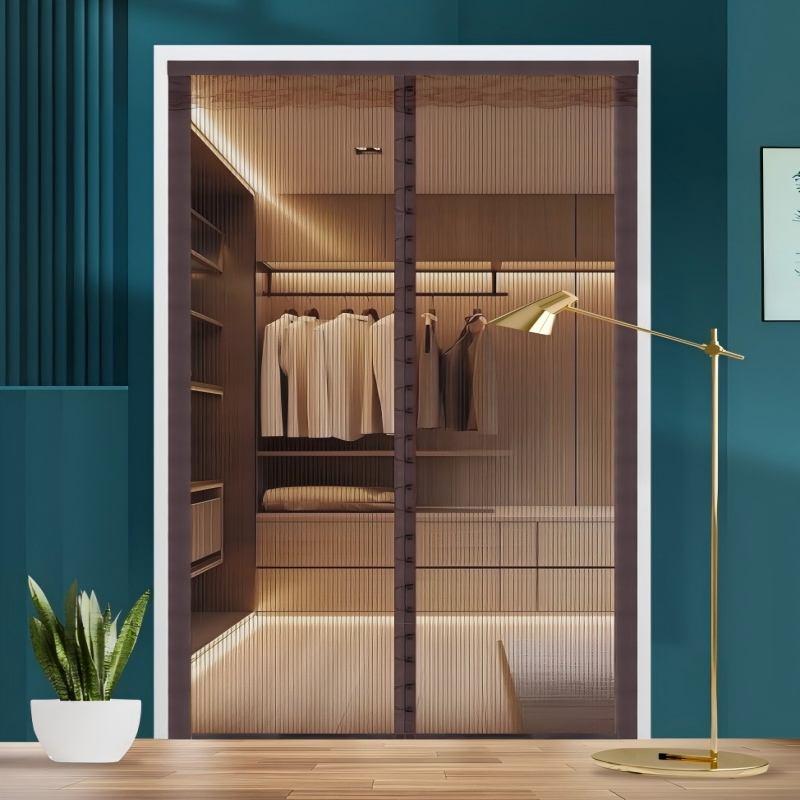 Magnetic Screen Door – Hands-Free Fresh Air
